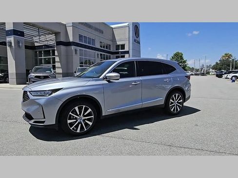Certified 2026 Acura MDX w/ Technology Package FWD image 36