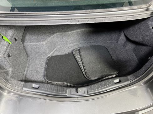 Used 2020 Ford Fusion SEL FWD image 26