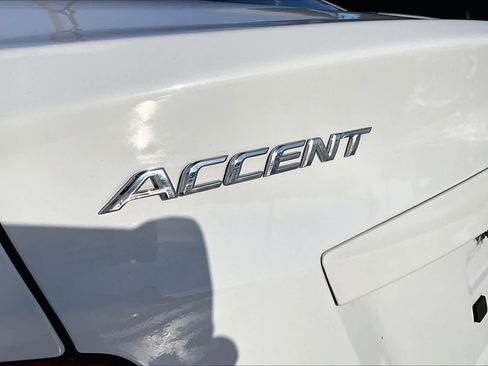 Used 2017 Hyundai Accent SE image 30