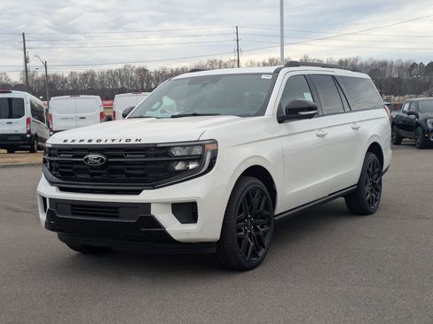 New 2026 Ford Expedition Max Platinum w/ Stealth Performance Package image 8