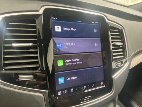 Certified 2024 Volvo XC90 B6 Ultimate w/ Protection Package Premier image 18