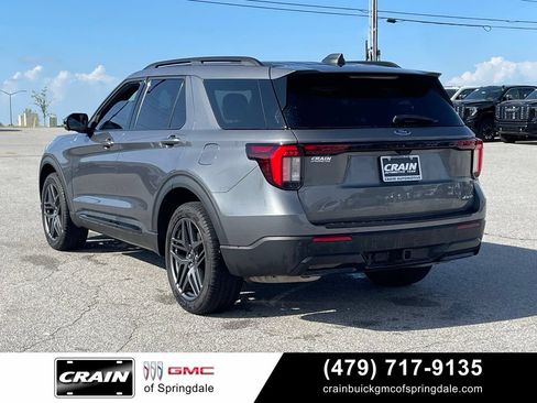 Used 2025 Ford Explorer ST-Line w/ Premium Package AWD/4WD image 5