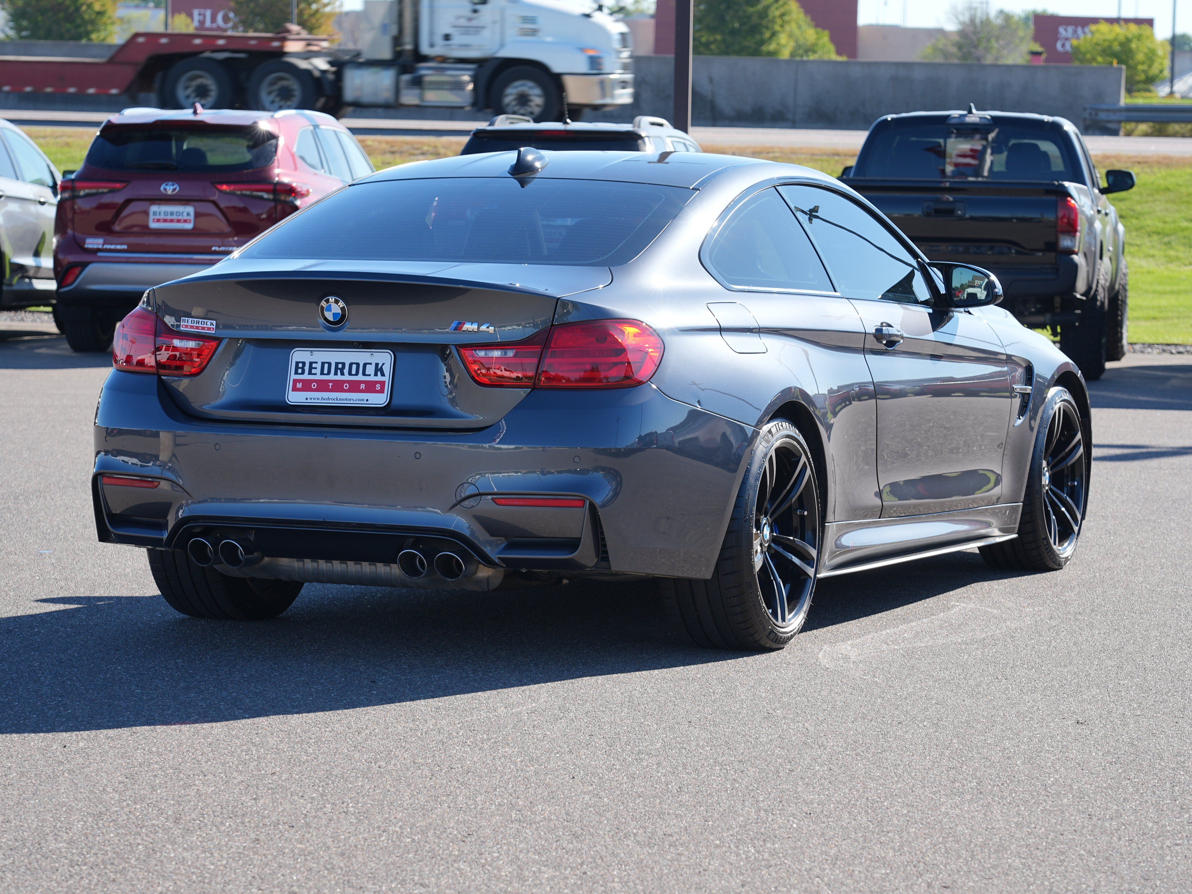 Used 2015 BMW M4 Coupe RWD image 3