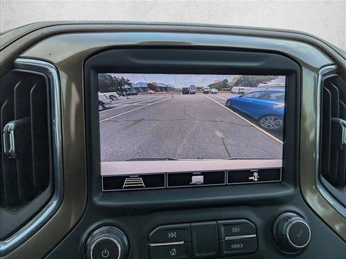 Used 2020 Chevrolet Silverado 1500 High Country RWD image 19