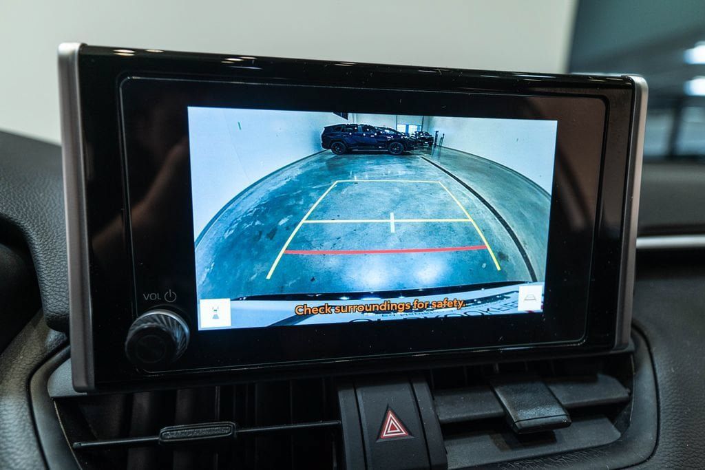 Certified 2025 Toyota RAV4 SE AWD/4WD image 29