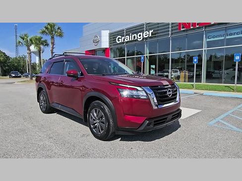 Used 2022 Nissan Pathfinder SV FWD image 18