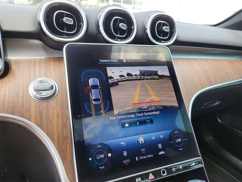 New 2025 Mercedes-Benz C 300 Sedan image 18