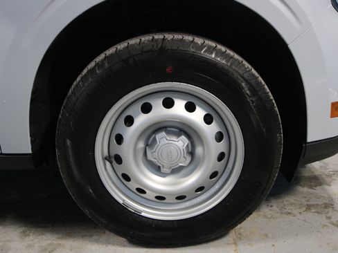 New 2026 Ford Maverick XL image 25