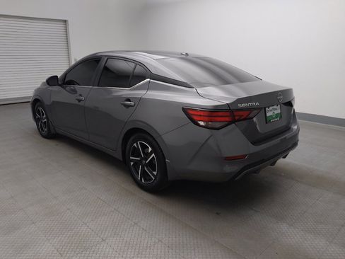 Used 2025 Nissan Sentra SV FWD image 5