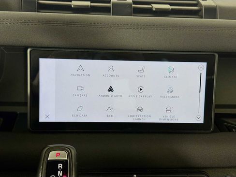 Used 2023 Land Rover Defender 110 X-Dynamic SE image 14