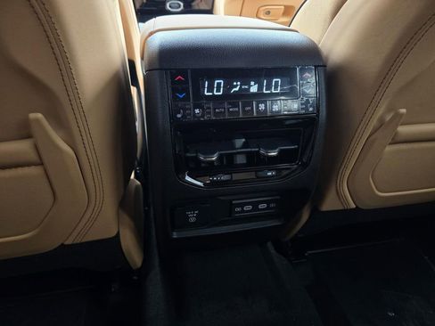New 2026 Jeep Grand Cherokee L Summit AWD/4WD image 17