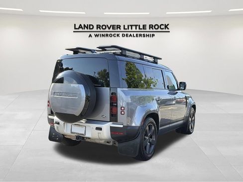 Used 2023 Land Rover Defender 110 S AWD/4WD image 2