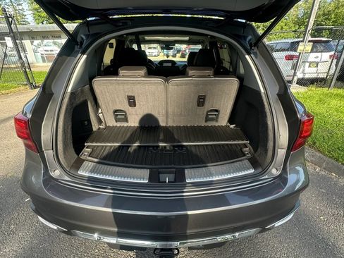 Used 2018 Acura MDX w/ Technology Package AWD/4WD image 9