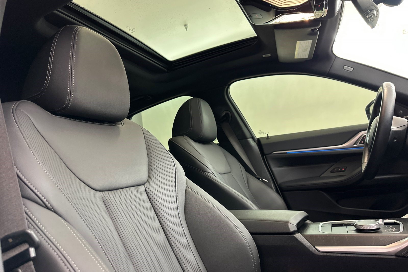 Used 2023 BMW i4 eDrive40 w/ M Sport Package RWD image 25