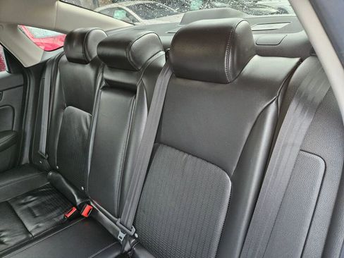 Used 2024 Honda Civic Touring image 14