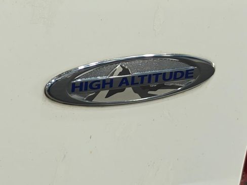 Used 2016 Jeep Patriot High Altitude AWD/4WD image 34