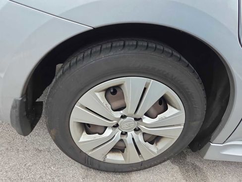 Used 2012 Subaru Legacy 2.5i w/ Popular Pkg 1 image 2