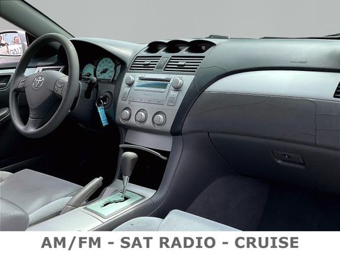 Used 2004 Toyota Solara SE FWD image 26