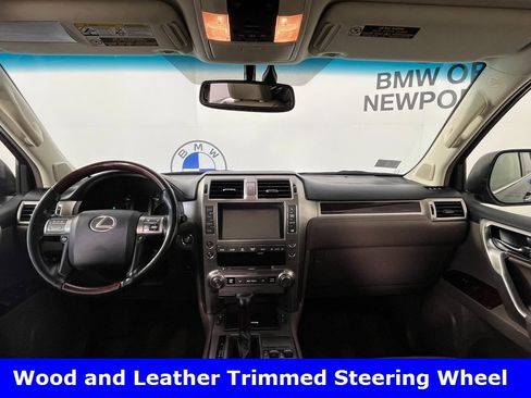 Used 2018 Lexus GX 460 image 6