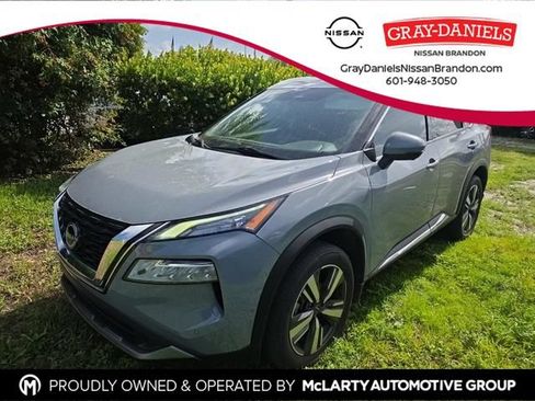 Used 2023 Nissan Rogue SL w/ SL Premium Package FWD image 1