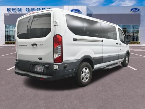 Used 2017 Ford Transit 350 XLT RWD image 7