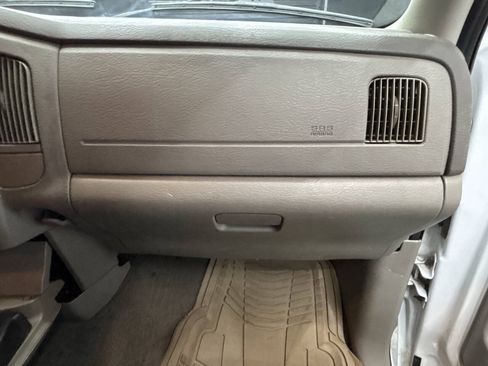 Used 2005 Dodge Ram 1500 Truck SLT RWD image 28