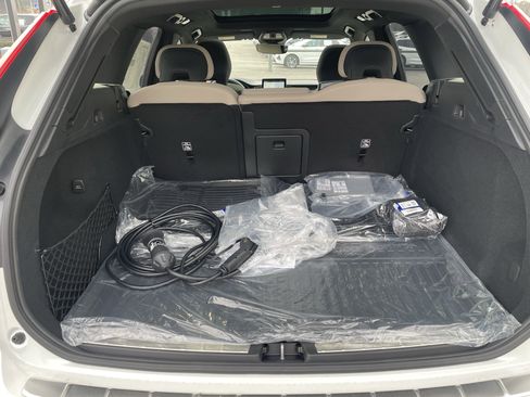 New 2026 Volvo XC60 T8 Plus w/ Protection Package Premier image 9