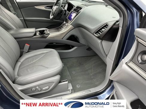 Used 2019 Lincoln Nautilus Reserve FWD image 25