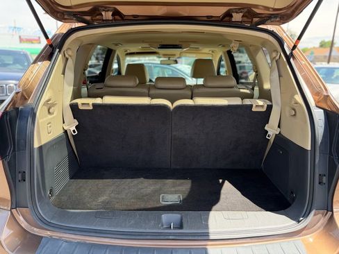 Used 2011 Subaru Tribeca Limited AWD/4WD image 9