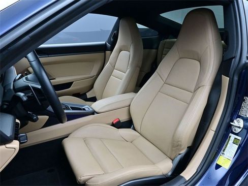 Used 2021 Porsche 911 Carrera image 5