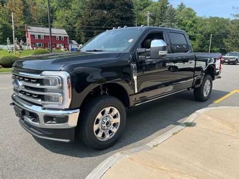 New 2026 Ford F350 King Ranch w/ Chrome Package AWD/4WD image 3