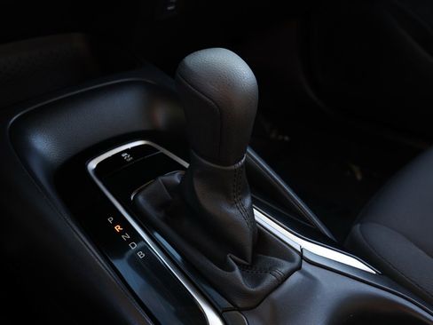 Used 2024 Toyota Corolla LE image 30