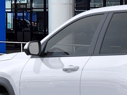 New 2026 Chevrolet Equinox LT w/ Convenience Package II image 12