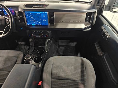 Used 2022 Ford Bronco Outer Banks AWD/4WD image 25
