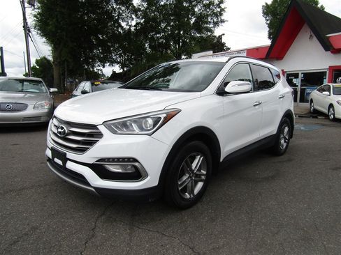 Used 2018 Hyundai Santa Fe Sport w/ 2.4L Value Package 02 AWD/4WD image 11