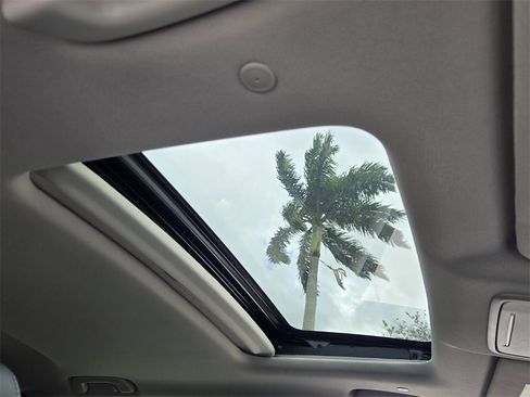 Certified 2025 Honda CR-V EX-L image 17