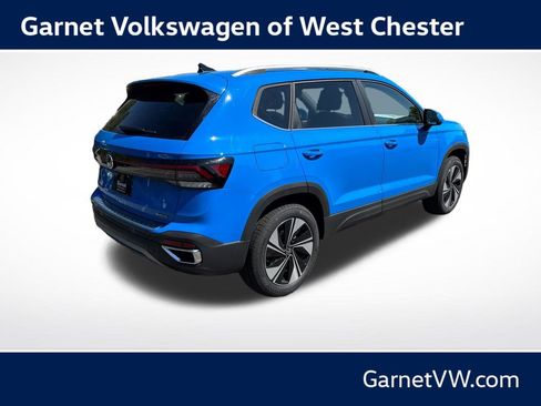New 2026 Volkswagen Taos SE AWD/4WD image 5