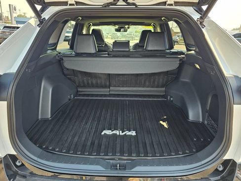 Used 2023 Toyota RAV4 XSE w/ XSE Grade Weather Package AWD/4WD image 31