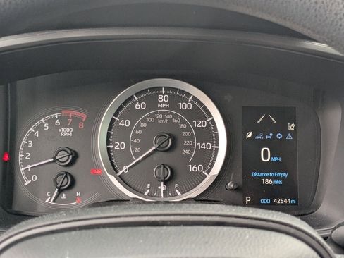 Used 2020 Toyota Corolla LE image 14