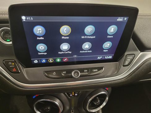 Used 2024 Chevrolet Blazer LT w/ Convenience Package image 7