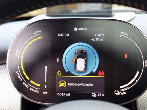 Used 2022 MINI Cooper SE w/ Driver Assistance Package image 26