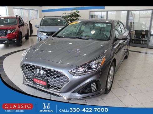 Used 2019 Hyundai Sonata Limited image 1
