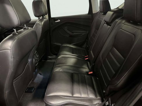 Used 2017 Ford Escape Titanium w/ Equipment Group 301A AWD/4WD image 17