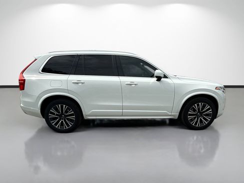 Used 2022 Volvo XC90 T5 Momentum w/ Protection Package Premier AWD/4WD image 2