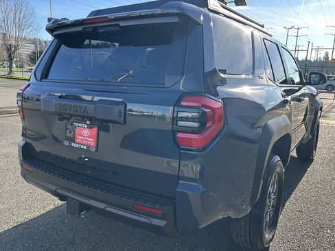 New 2026 Toyota 4Runner SR5 image 5