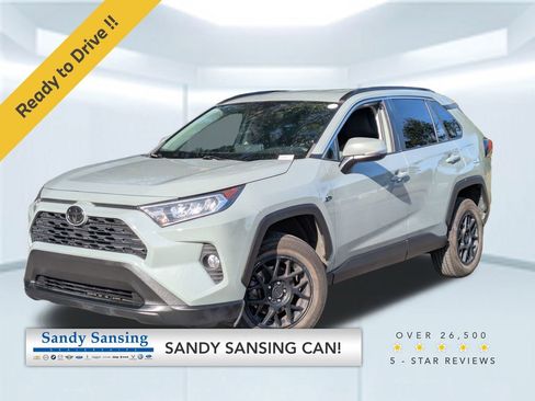 Used 2021 Toyota RAV4 XLE image 1
