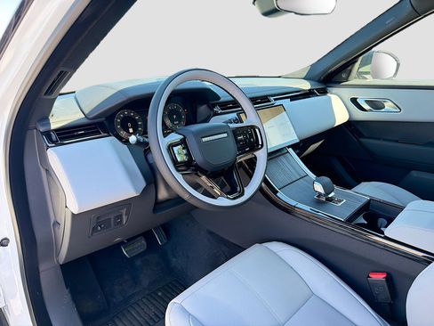 New 2026 Land Rover Range Rover Velar Dynamic SE AWD/4WD image 25