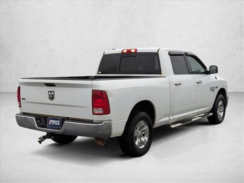 Used 2019 RAM 1500 Classic SLT image 5