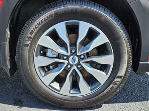 Used 2023 Subaru Outback Limited AWD/4WD image 42