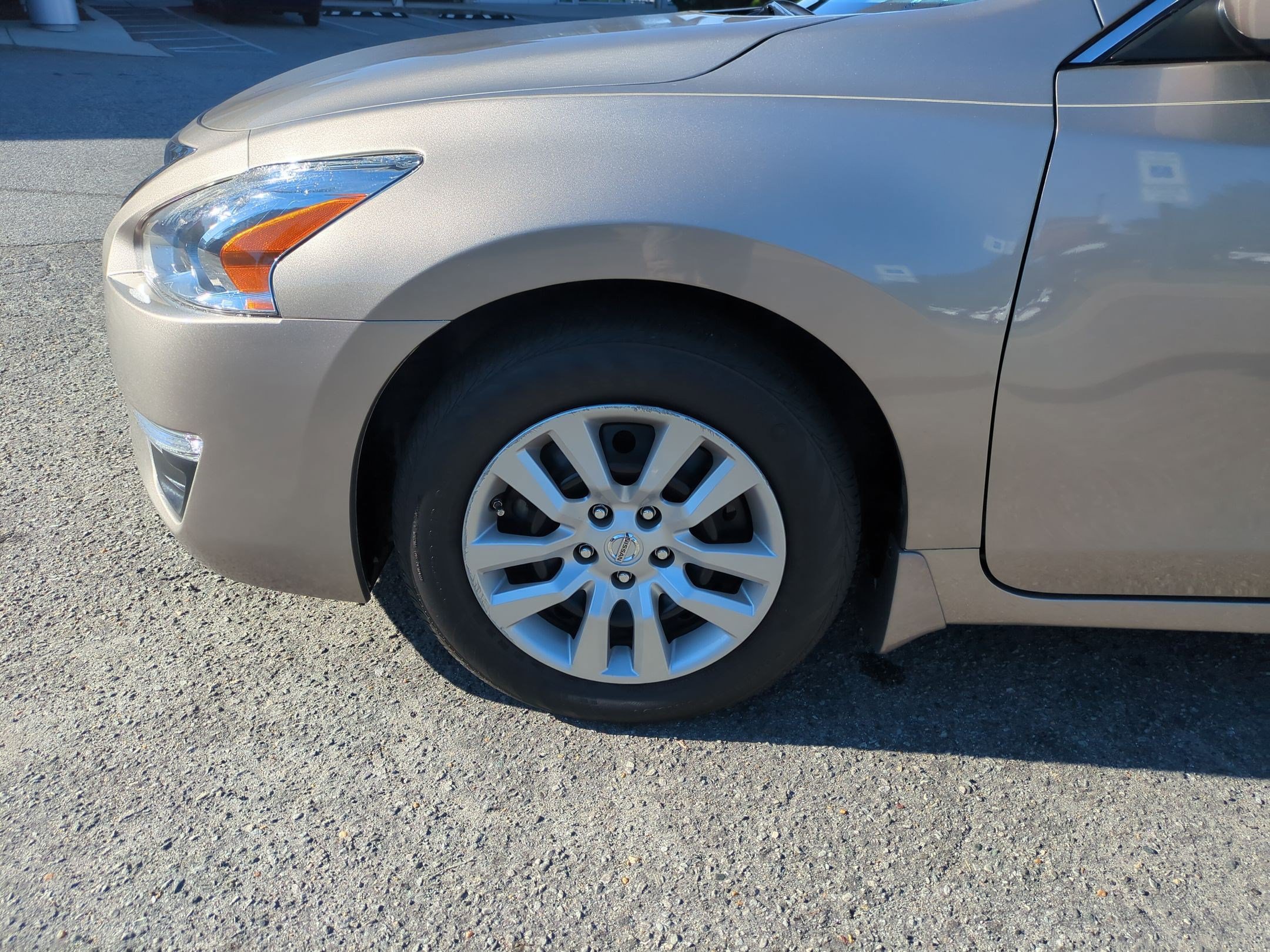 Used 2014 Nissan Altima 2.5 S FWD image 10